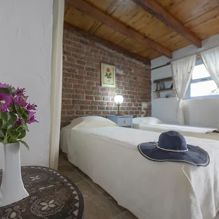 Inn Moy Alacati