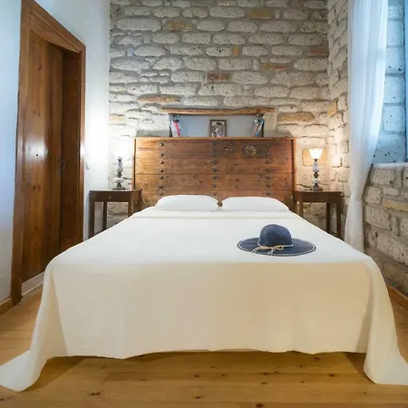 Moy بيت ريفي 3*